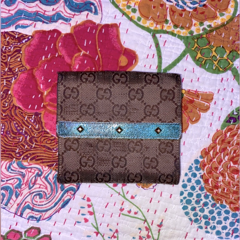 all over monogram print gucci wallet